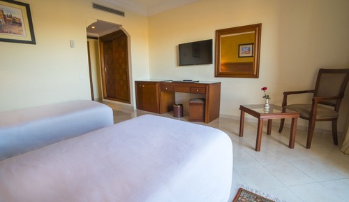 Habitación estándar doble, vistas a la piscina
