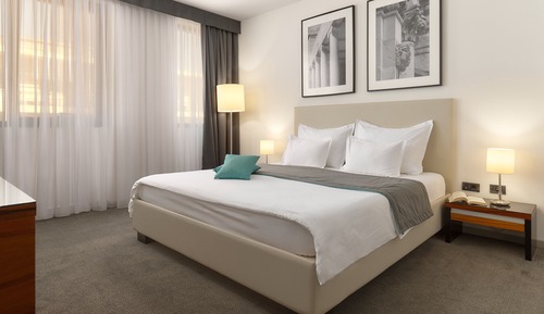 Habitación estándar con 1 cama doble o 2 individuales