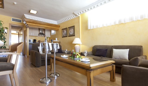 Suite presidencial, piscina privada