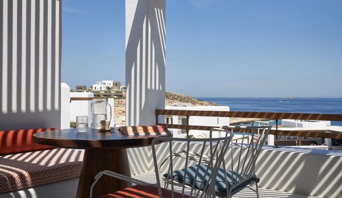 Origin Suite Partial Sea View