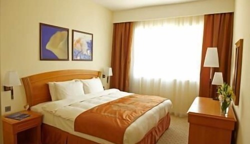 Suite ejecutiva, 2 habitaciones, cocina (2 King, 2 Single)