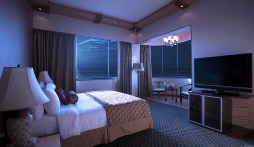Two Bedrooms suite with Sea View
