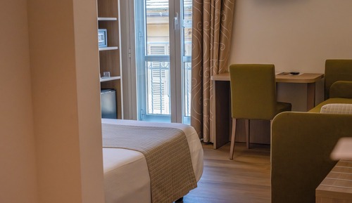Habitación triple económica (senza vista mare)