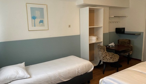 Habitación cuádruple, baño privado