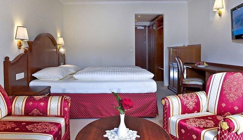 Suite junior, 1 cama doble, balcón, vistas al lago