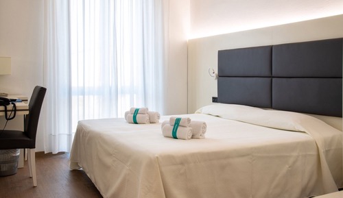 Habitación Business doble, balcón