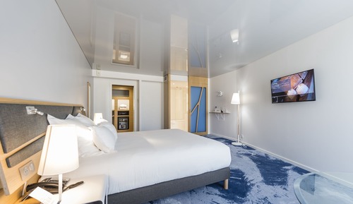 Chambre Exécutive avec canapé
