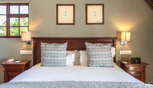 Habitación doble superior, 1 cama de matrimonio grande, balcón, vistas a la montaña