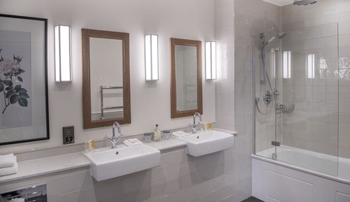 Suite junior, 1 cama de matrimonio grande
