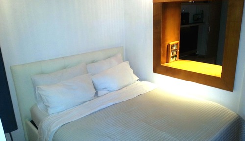 Apartamento ejecutivo, 1 habitación, cocina, vistas parciales al lago