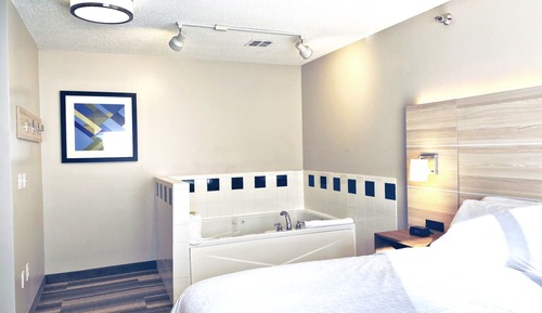 Suite, 1 cama de matrimonio grande, bañera accesible (Mobility)