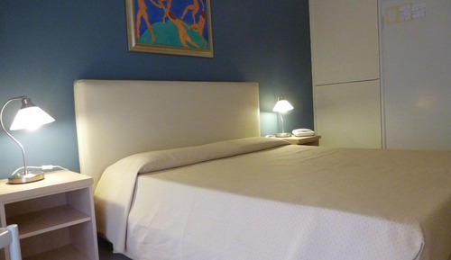Habitación con 1 cama doble o 2 individuales