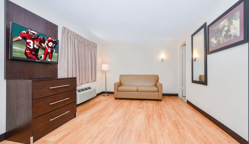 Suite, 1 cama de matrimonio grande, cocina básica (Smoke Free)