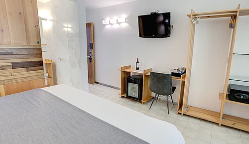 Habitación Deluxe, 1 cama de matrimonio grande, balcón