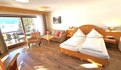 Habitación cuádruple Confort, balcón, vistas a la montaña