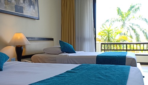 Suite junior, 2 camas individuales, bañera de hidromasaje, vistas al mar