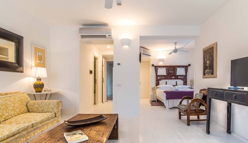 Suite Deluxe, 1 cama de matrimonio con sofá cama, balcón, vistas al lago