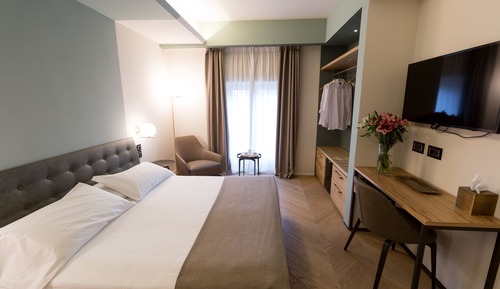Habitación Premium con 1 cama doble o 2 individuales