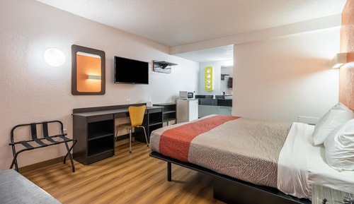 Habitación Deluxe, 1 cama de matrimonio, fumadores, frigorífico y microondas