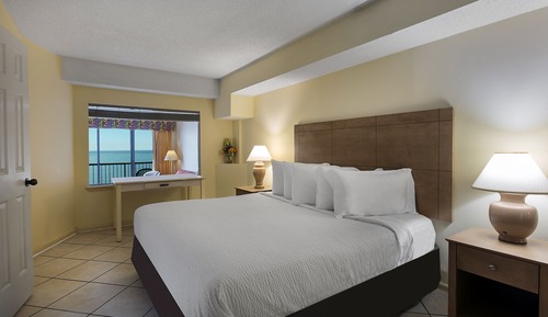 Oceanfront King Executive Suite 