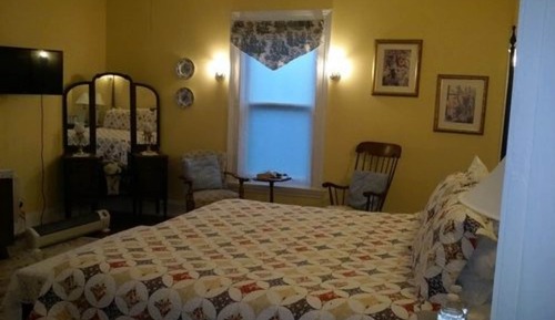 Habitación, baño privado (Grandma Dixon)