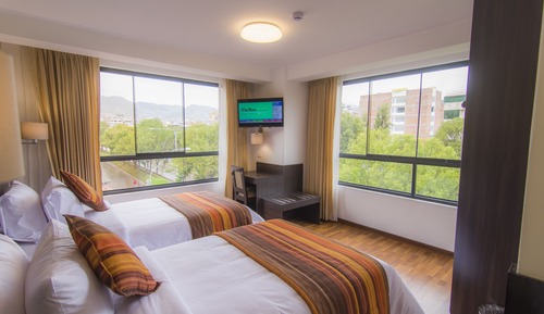 Habitación estándar con 2 camas individuales