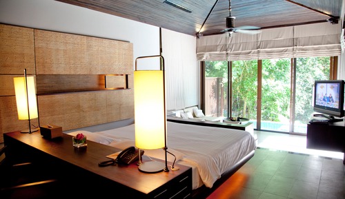 Suite familiar, piscina privada, vistas al jardín