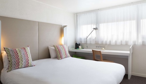 Next Generation, Habitación, 1 cama doble