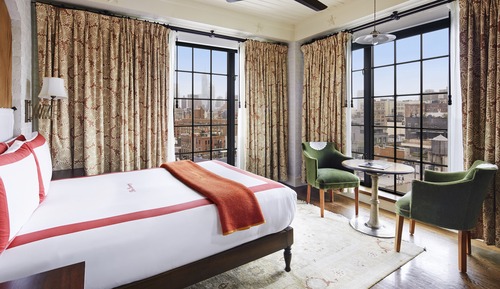 Habitación Deluxe, 1 cama de matrimonio grande, bañera, vistas a la ciudad