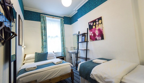 Habitación triple básica