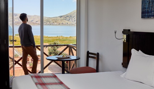 Habitación superior, 1 cama de matrimonio grande, vistas al lago