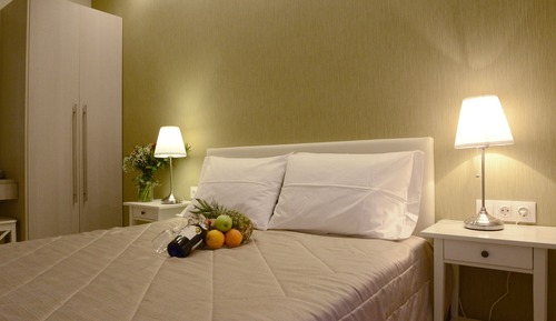 Habitación estándar con 1 cama doble o 2 individuales
