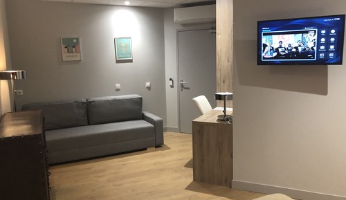 Habitación triple familiar, accesible para personas con discapacidad