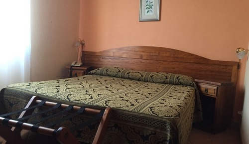 Habitación básica doble (French Bed)