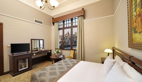 Deluxe Room, King / Twin, Bosphorus View