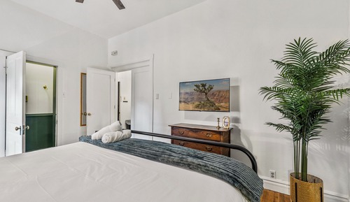 Apartamento clásico, 1 cama de matrimonio grande