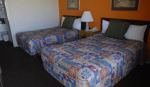 Habitación básica doble, 2 camas de matrimonio, no fumadores