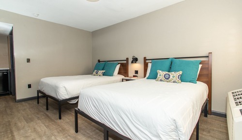 2 Double Beds, Non Smoking