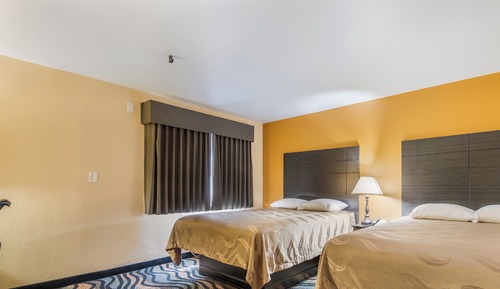 Habitación doble, 2 camas de matrimonio, no fumadores