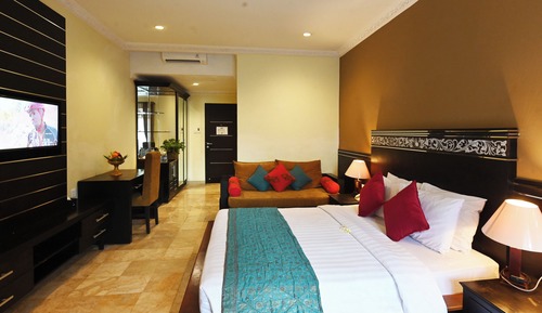 Super Deluxe Room with Extra Bed  ( Double bed + Extra Bed )