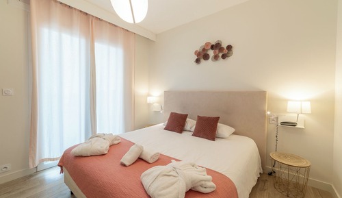 Habitación superior, balcón, vistas al mar