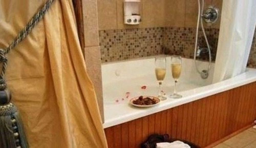 Suite, baño privado (The Mediterranean (Room in the B&B))