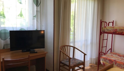 Habitación cuádruple, vistas a la colina