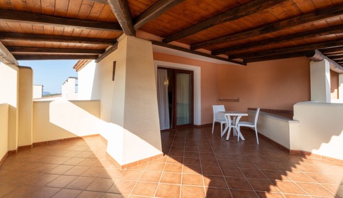 Habitación estándar doble, en edificio anexo (Strada Statale 125)