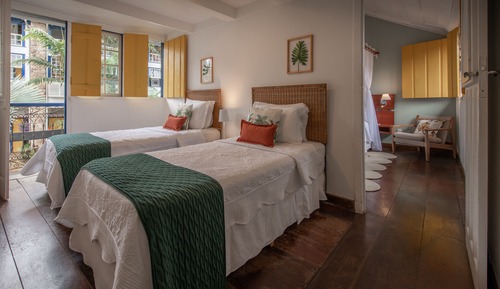Suite, balcón (Quadruple)