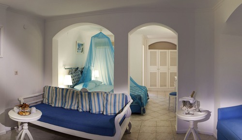 Relax Family Room