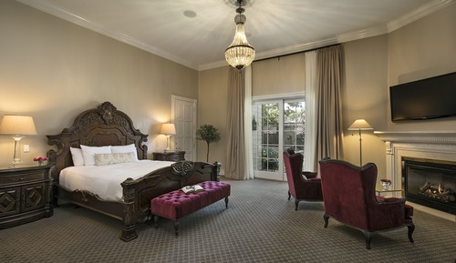 Suite estudio superior, 1 cama de matrimonio grande (Couture King Suite)
