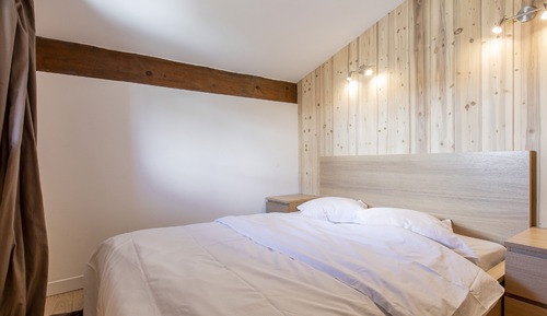 Dúplex, baño privado (Vue sur Montagne - 303)