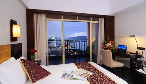 Habitación con 1 cama doble o 2 individuales, varias camas, vistas al mar