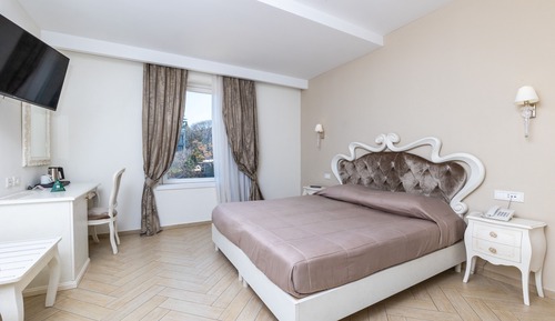 Double or Twin Room - Annex Villa
